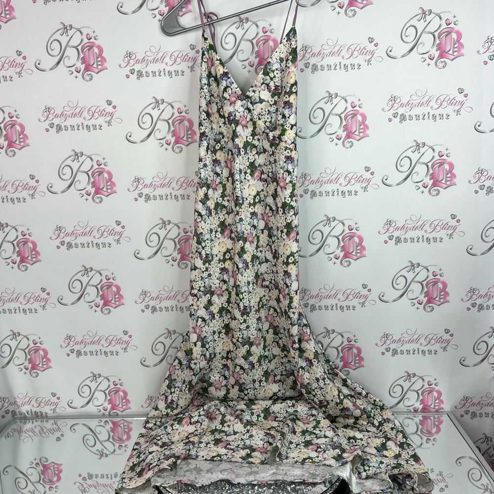 Dress long flowy Floral Maxi Dress Vneck with Spaghetti Straps flowers pastel